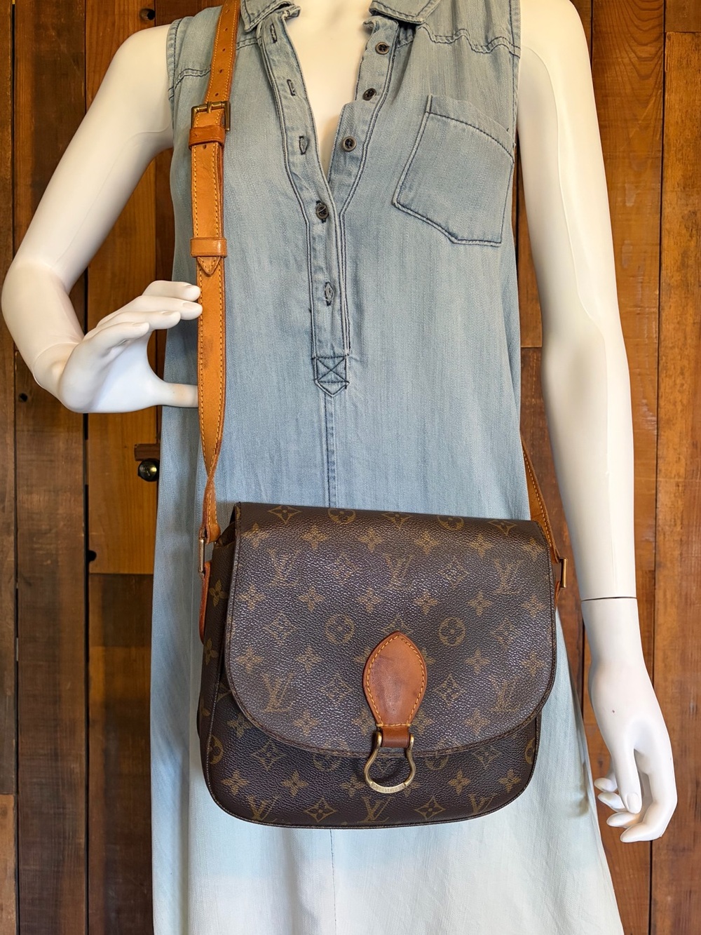 Louis Vuitton Saint Cloud GM Monogram Crossbody Bag